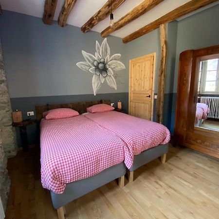 Mountain Cabin Valsesia Appartement Stella Варалло Екстер'єр фото